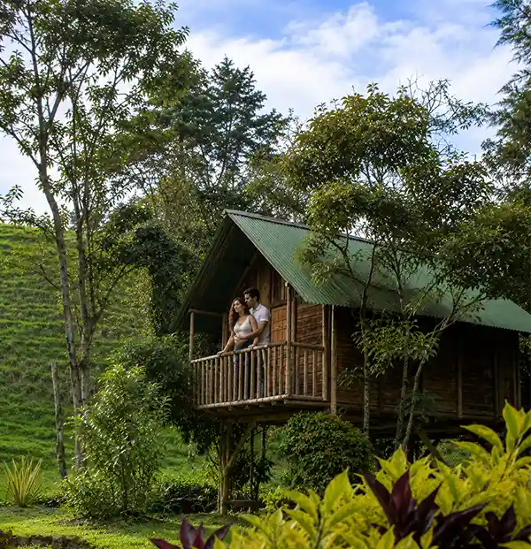 Cabañas El Viejo Tambo — Alojamiento ecológico y rústico en San Pedro de los Milagros en medio de un entorno natural con lagos de pesca y zonas p. Hotel en San Pedro de los Milagros, Antioquia, Colombia